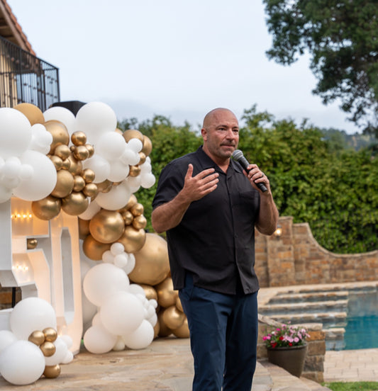 Navigating the World of Airbnb: Meet Your Expert Consultant, Matt Hunter